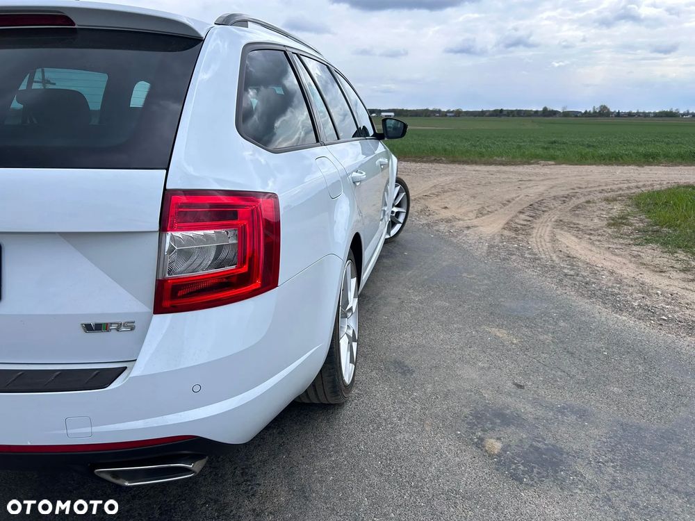 Skoda Octavia 2.0 TDI 4x4 RS DSG - 21