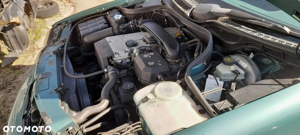 ZDERZAK TYLNY MERCEDES CLK W208 - 7