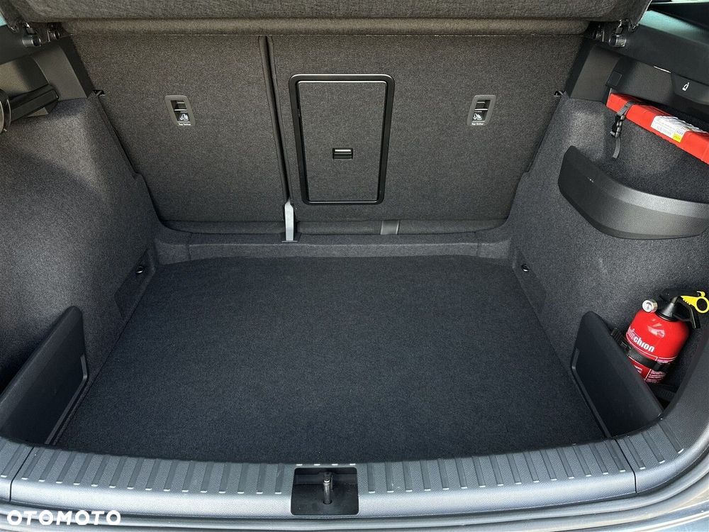 Skoda Karoq 1.5 TSI ACT Sportline DSG - 11