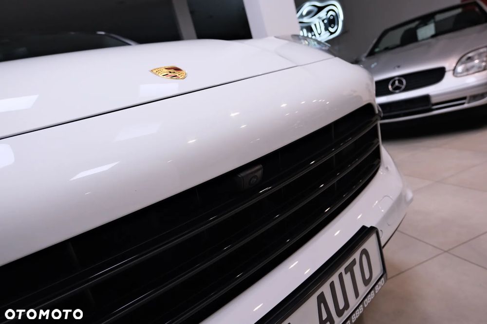 Porsche Cayenne Platinum Edition - 6
