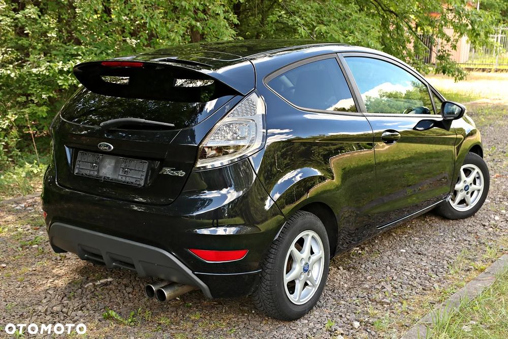 Ford Fiesta 1.4 Sport - 24