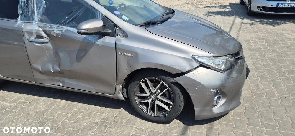 Toyota Auris Hybrid 135 Comfort - 5