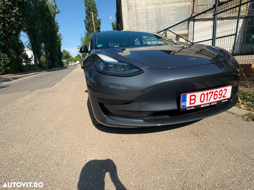 Tesla Model 3 Standard Reichweite Plus Hinterradantrieb - 5