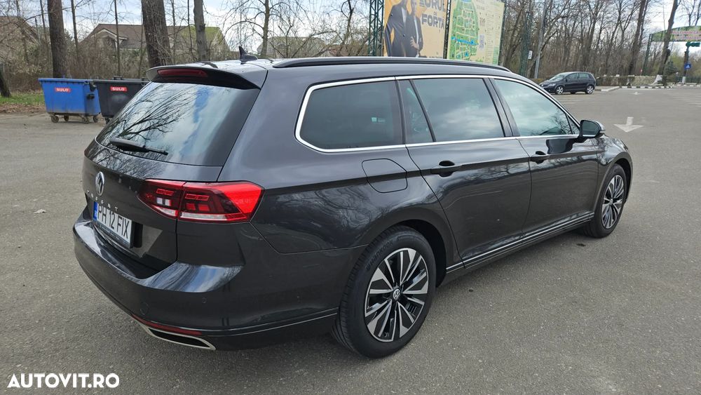 Volkswagen Passat 1.6 TDI SCR DSG Business - 3