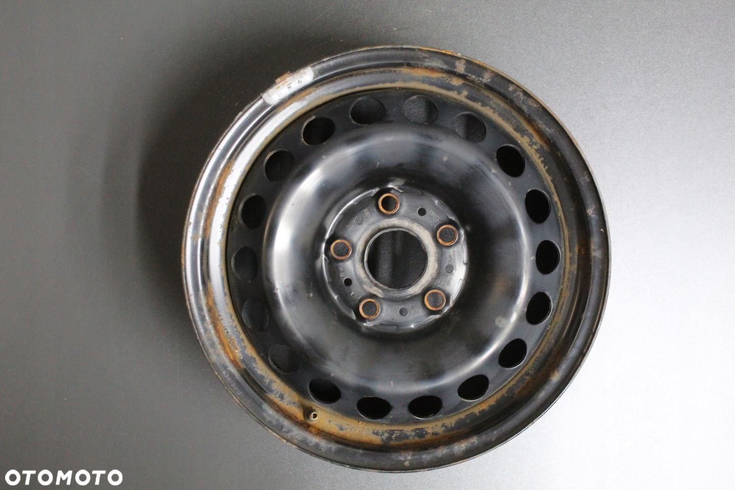 Felgi 15 5x112 Skoda Octavia II III F4648-35 - 3