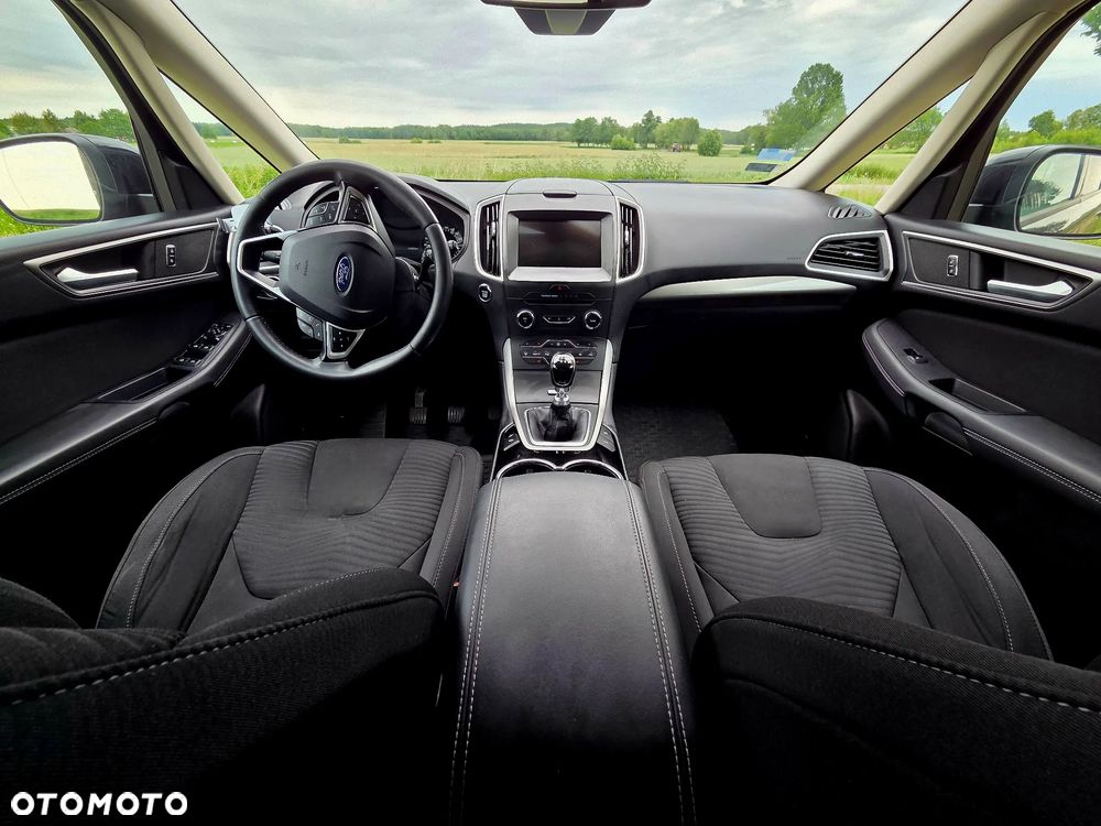 Ford S-Max 1.5 EcoBoost Titanium - 12