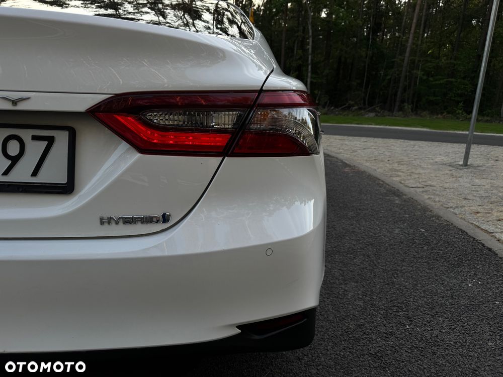 Toyota Camry 2.5 Hybrid Comfort CVT - 10