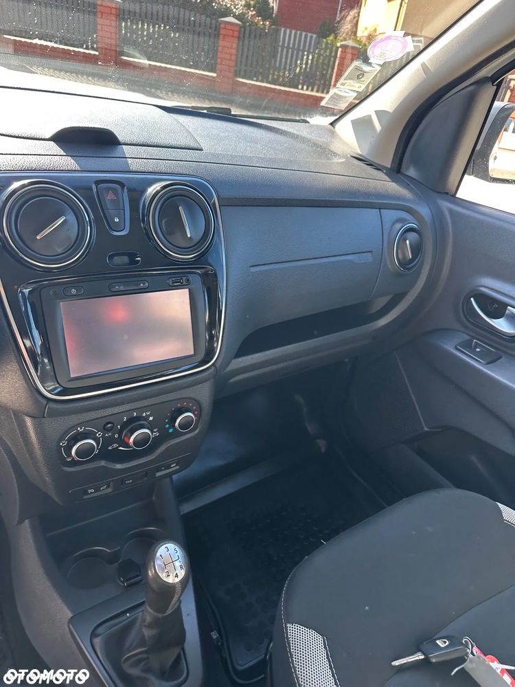 Dacia Lodgy TCe 115 Stepway - 4