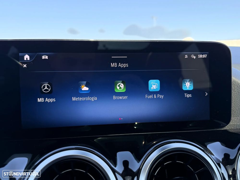 Mercedes-Benz GLA 180 d Progressive - 56