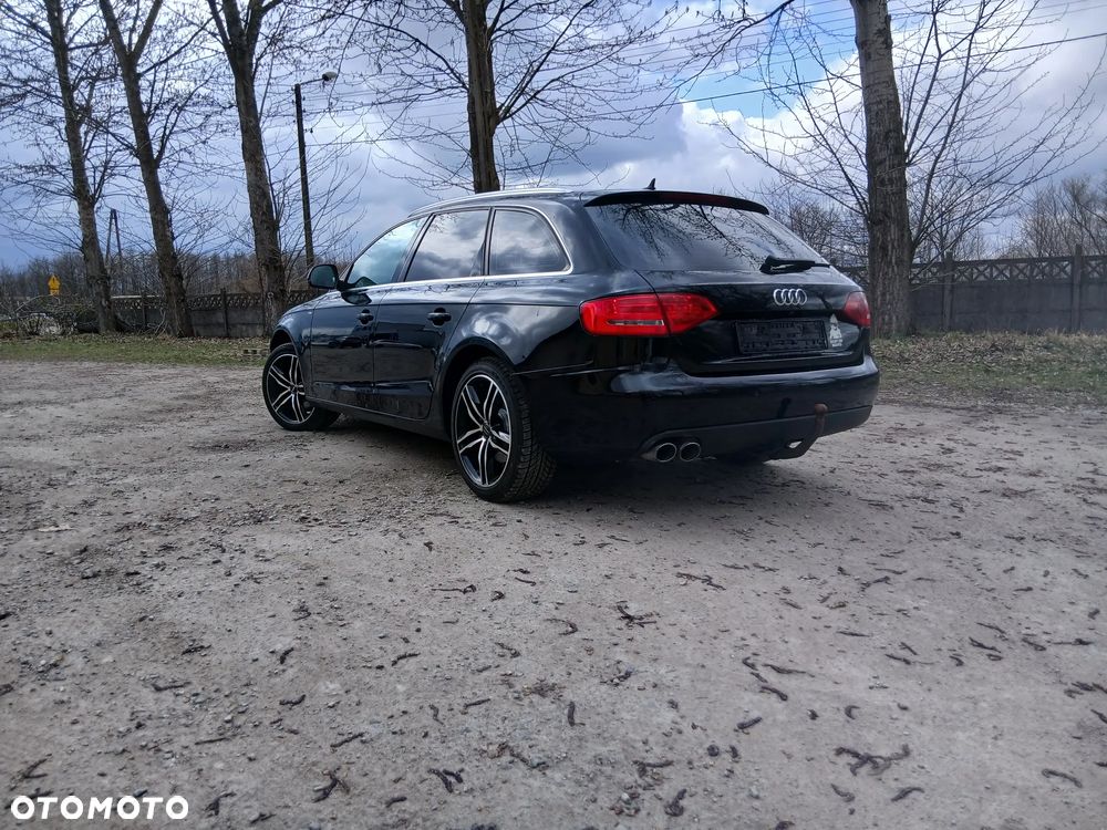 Audi A4 Avant 2.0 TDI - 4