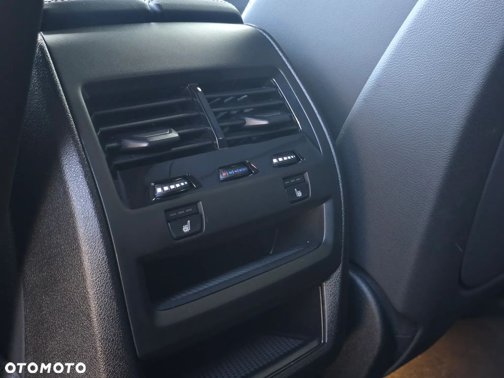 BMW X5 xDrive30d mHEV sport - 11