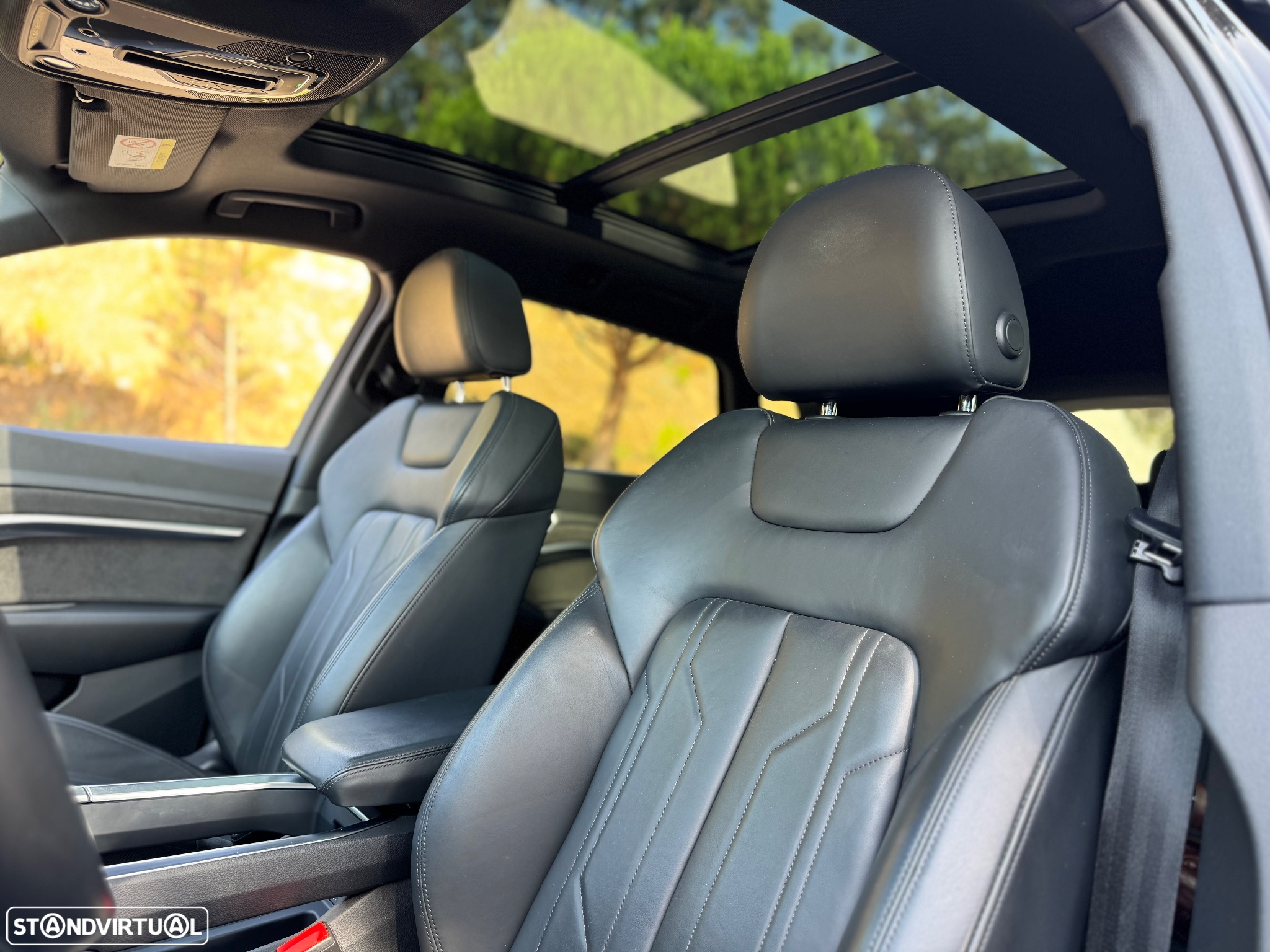 Audi e-tron 55 quattro - 14