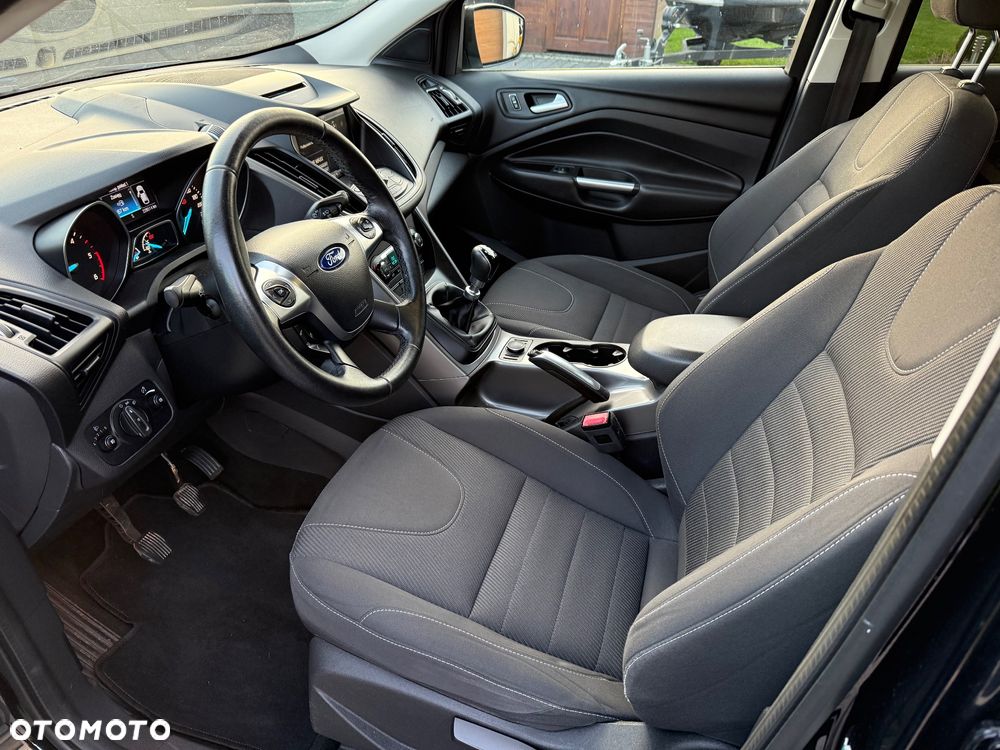 Ford Kuga 2.0 TDCi 2x4 SYNC - 18