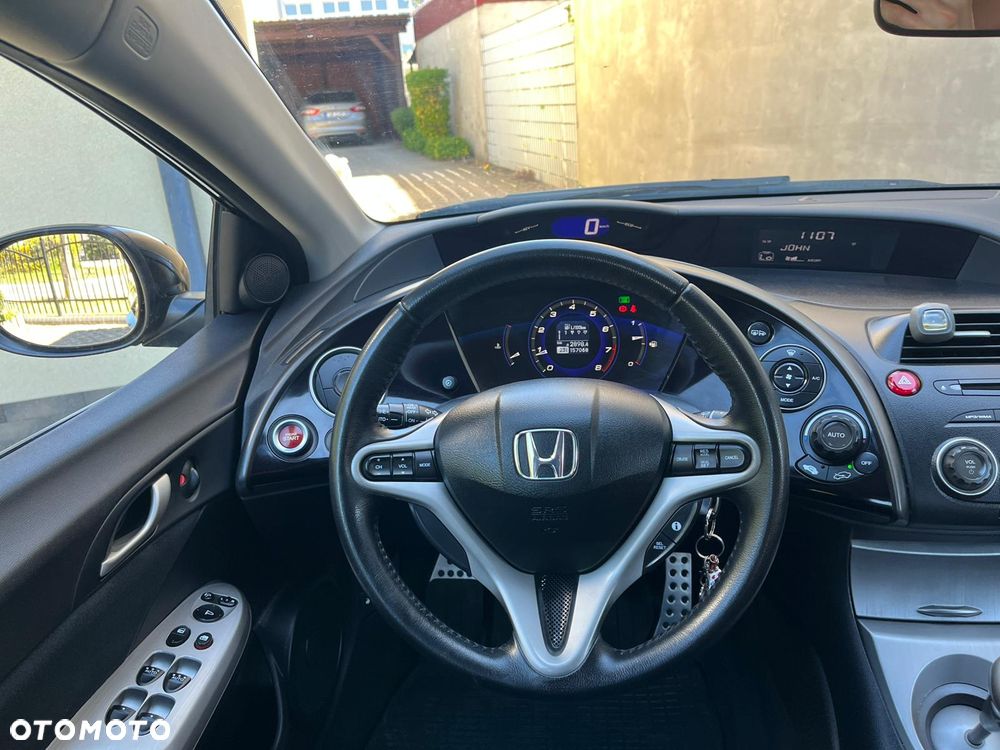 Honda Civic 1.8 Comfort - 13
