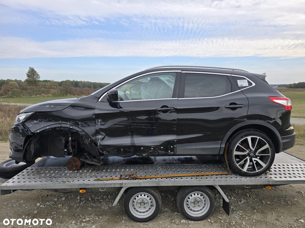 Nissan Qashqai 1.6 dCi N-Connecta - 8