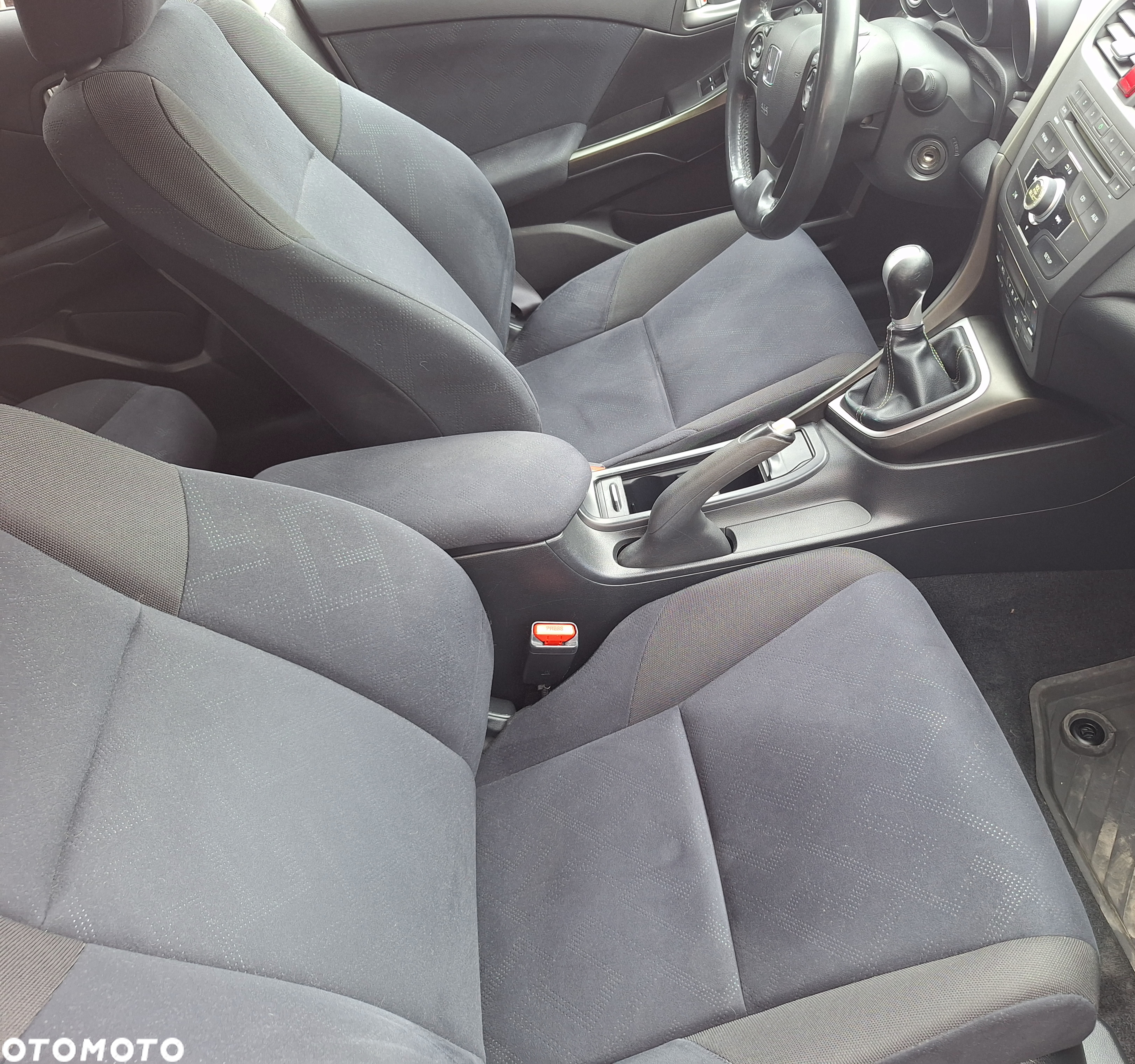 Nissan Qashqai - 10