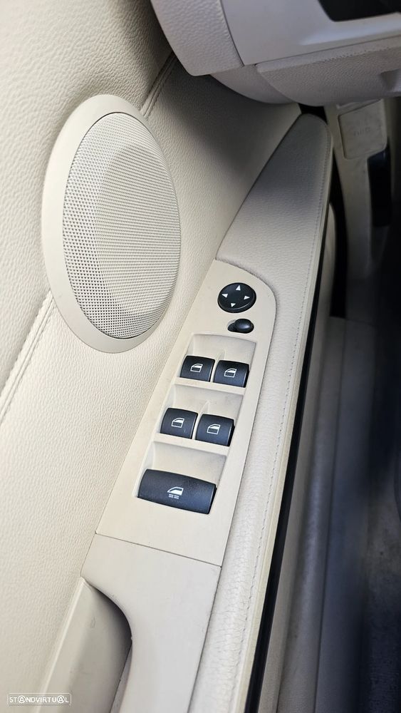 BMW 320 d Cabrio - 4