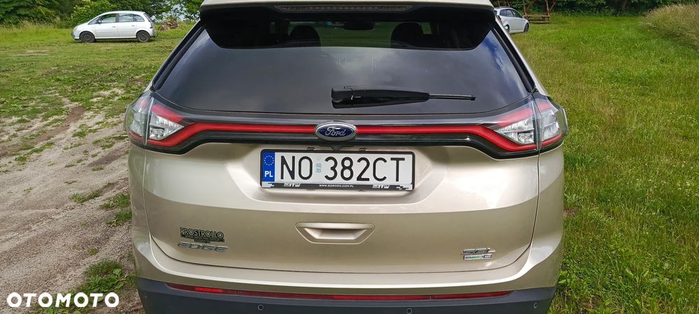 Ford Edge - 9