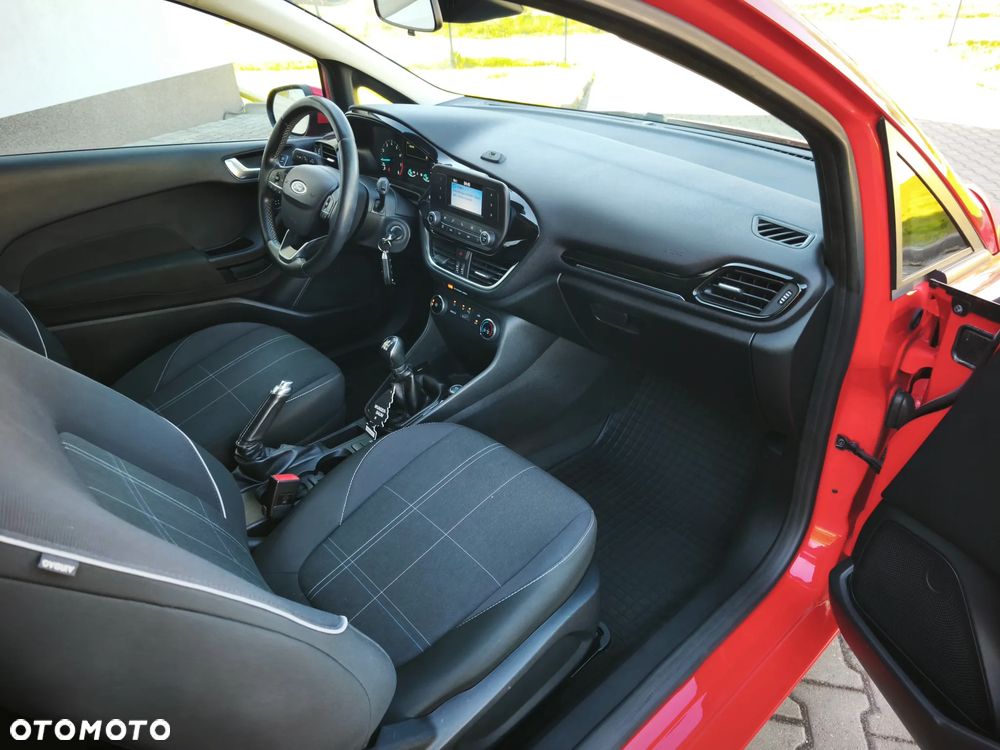 Ford Fiesta 1.1 S&S TREND - 13