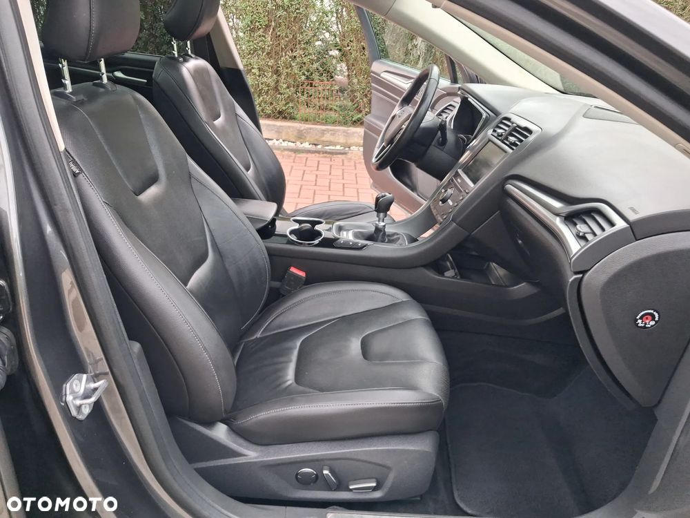 Ford Mondeo 2.0 EcoBlue Titanium - 20