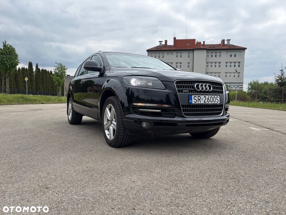 Audi Q7 - 2