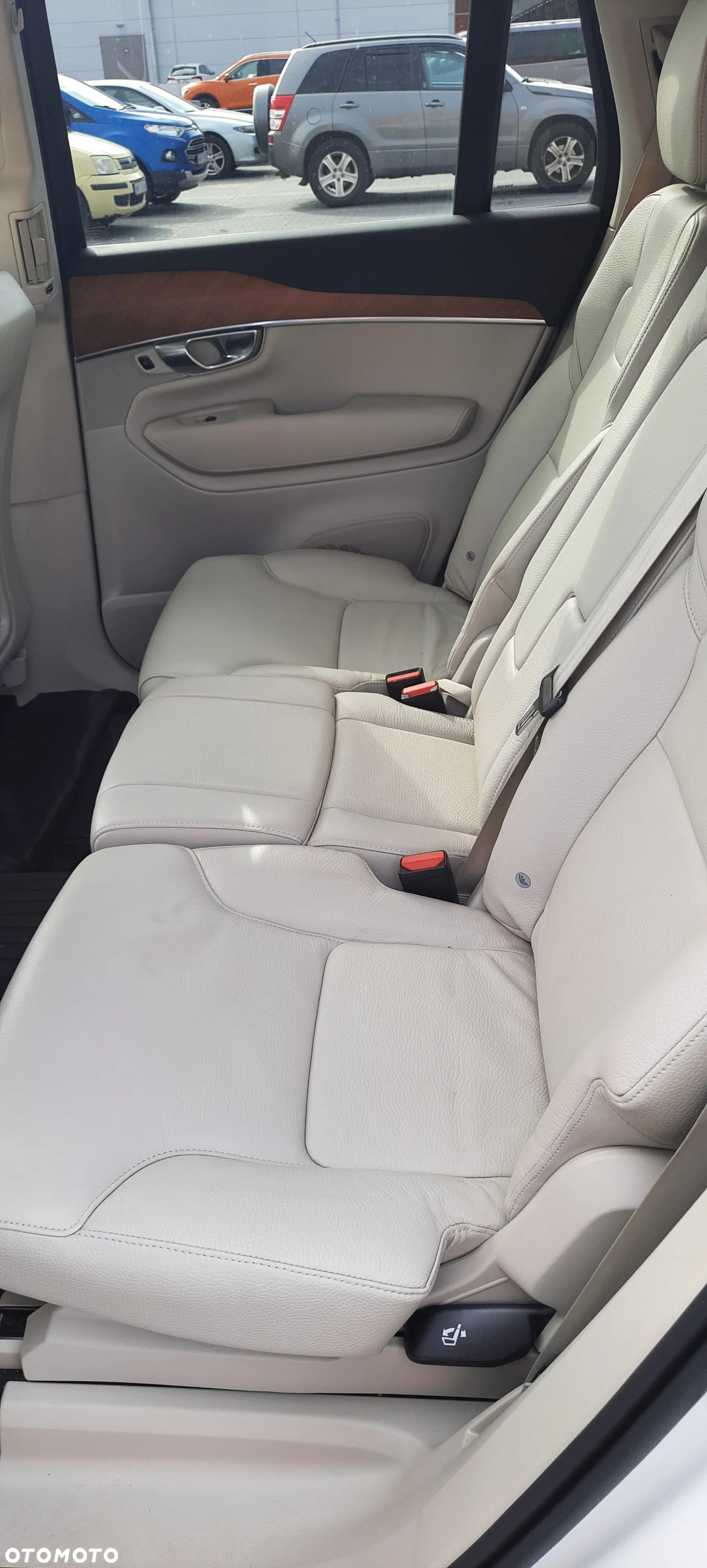 Volvo XC 90 T6 AWD Momentum 7os - 13
