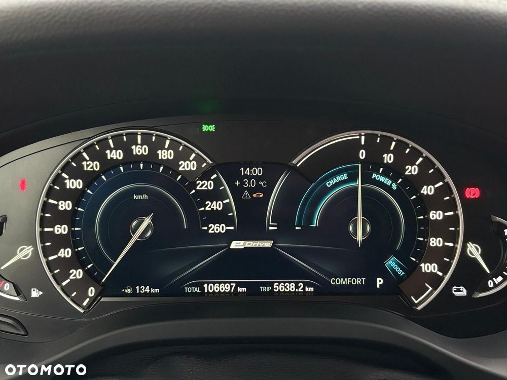 BMW X3 xDrive30e Luxury Line - 3