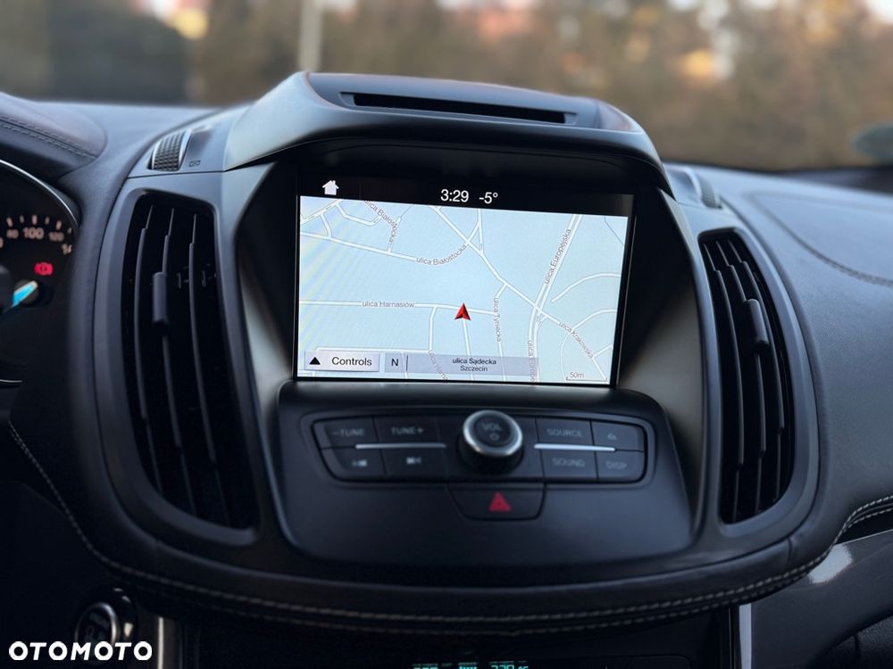 Ford Kuga 1.5 EcoBoost 2x4 Vignale - 22