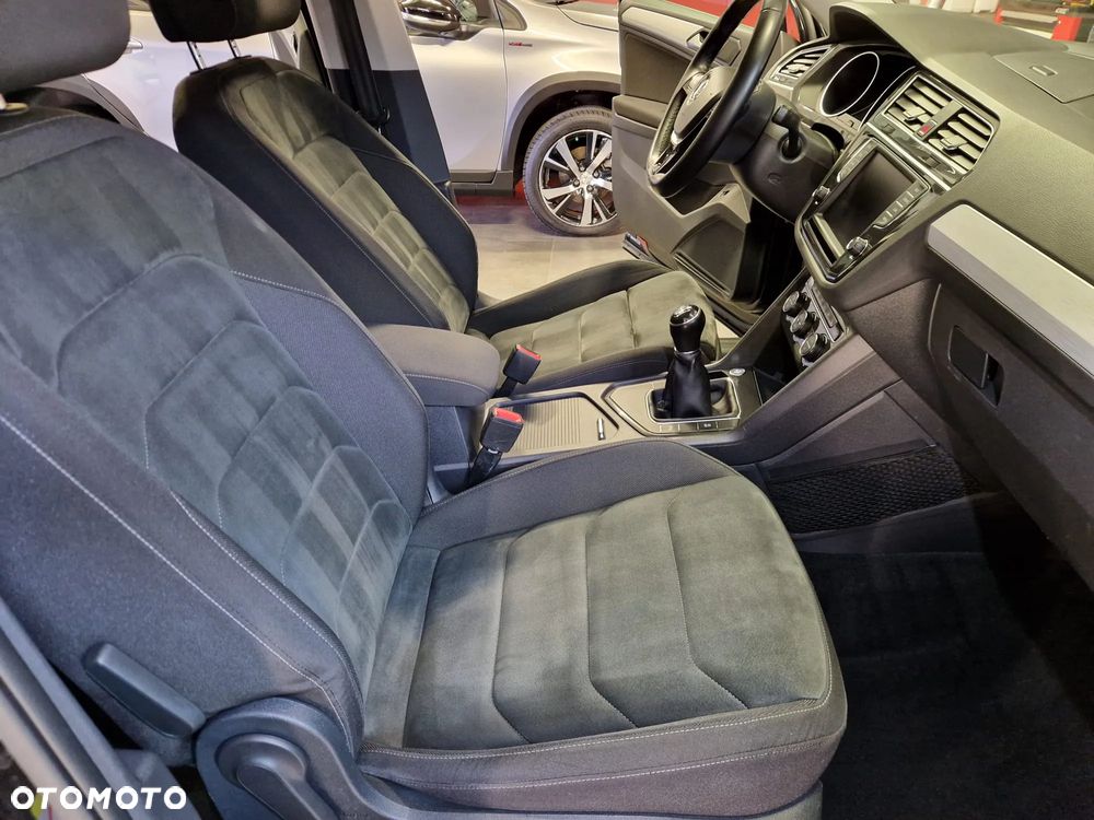 Volkswagen Tiguan 2.0 TDI BMT SCR Comfortline - 12
