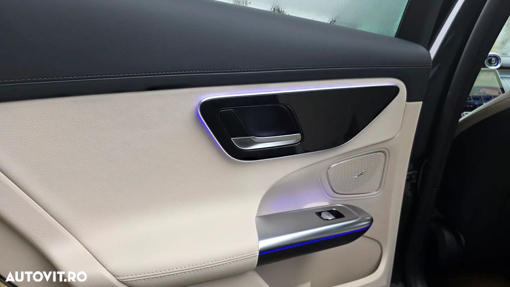 Mercedes-Benz C 300 e 4MATIC 9G-TRONIC - 17