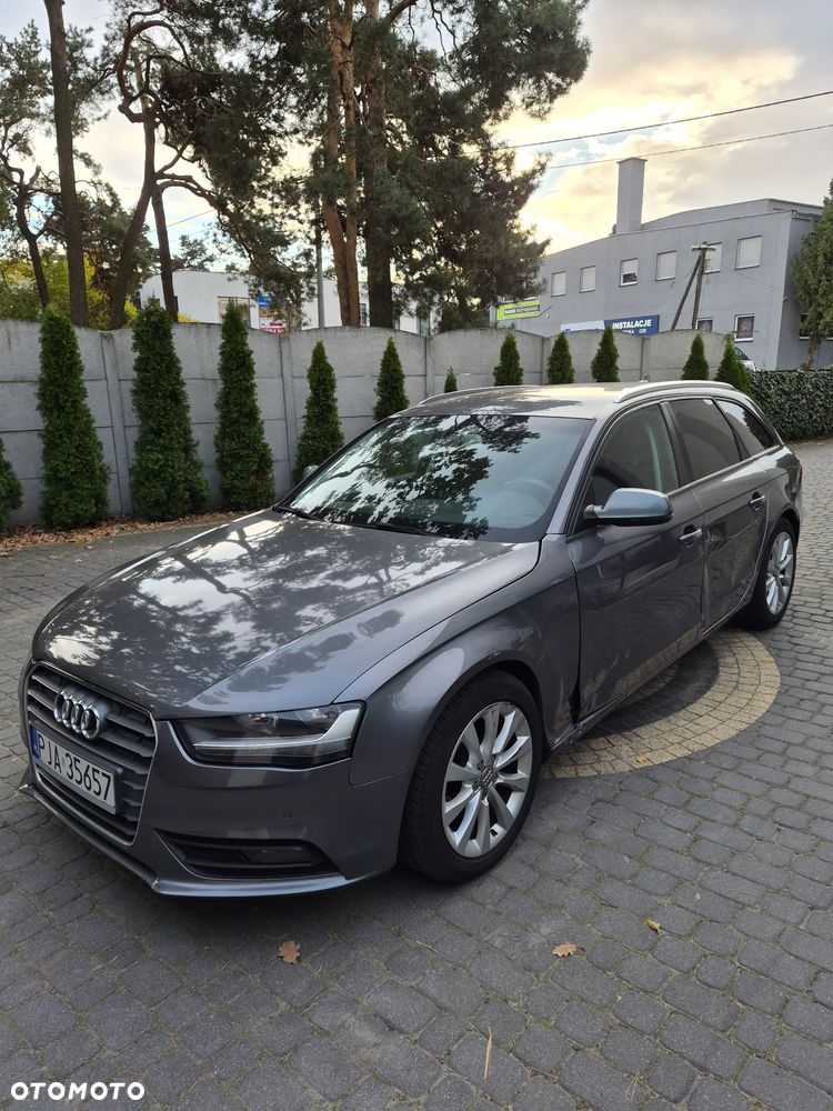 Audi A4 Avant - 16
