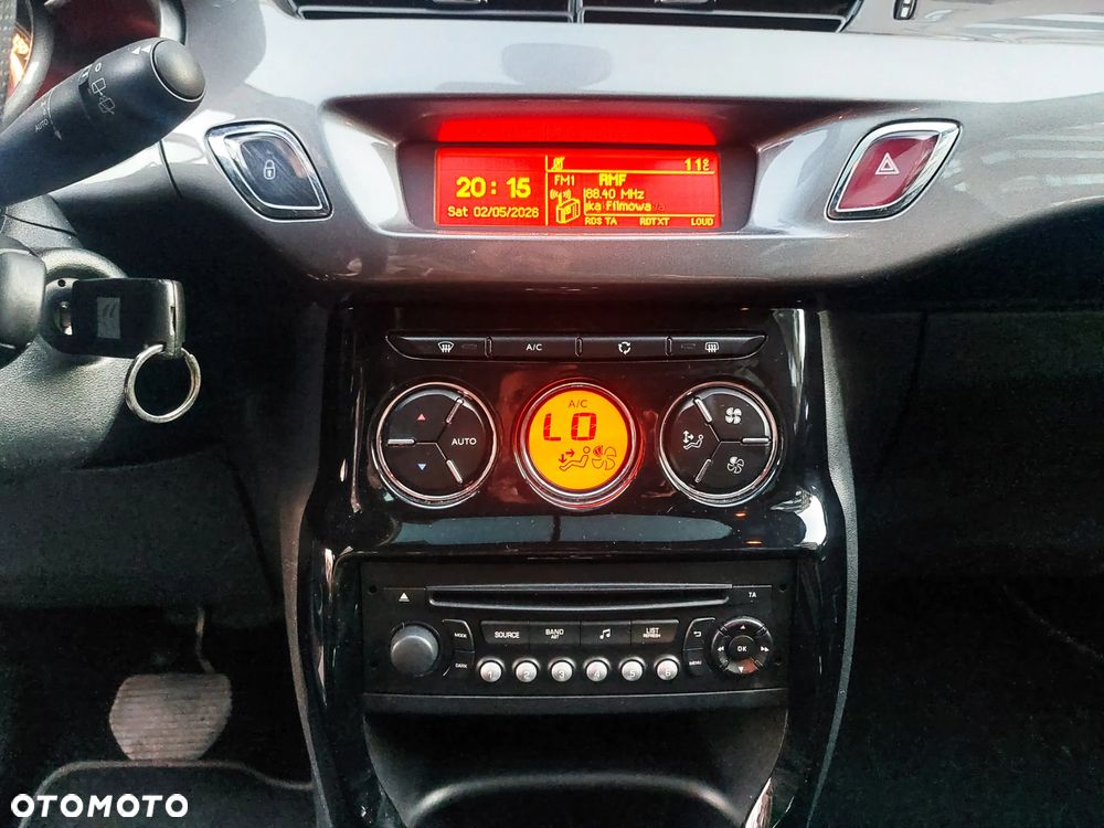 Citroën C3 1.2 PureTech Exclusive ETG - 16