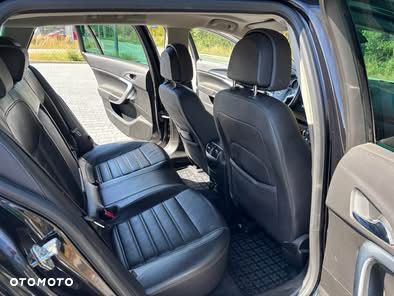 Opel Insignia - 11