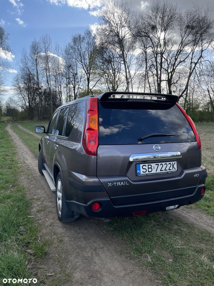 Nissan X-Trail 2.0 dCi LE - 4