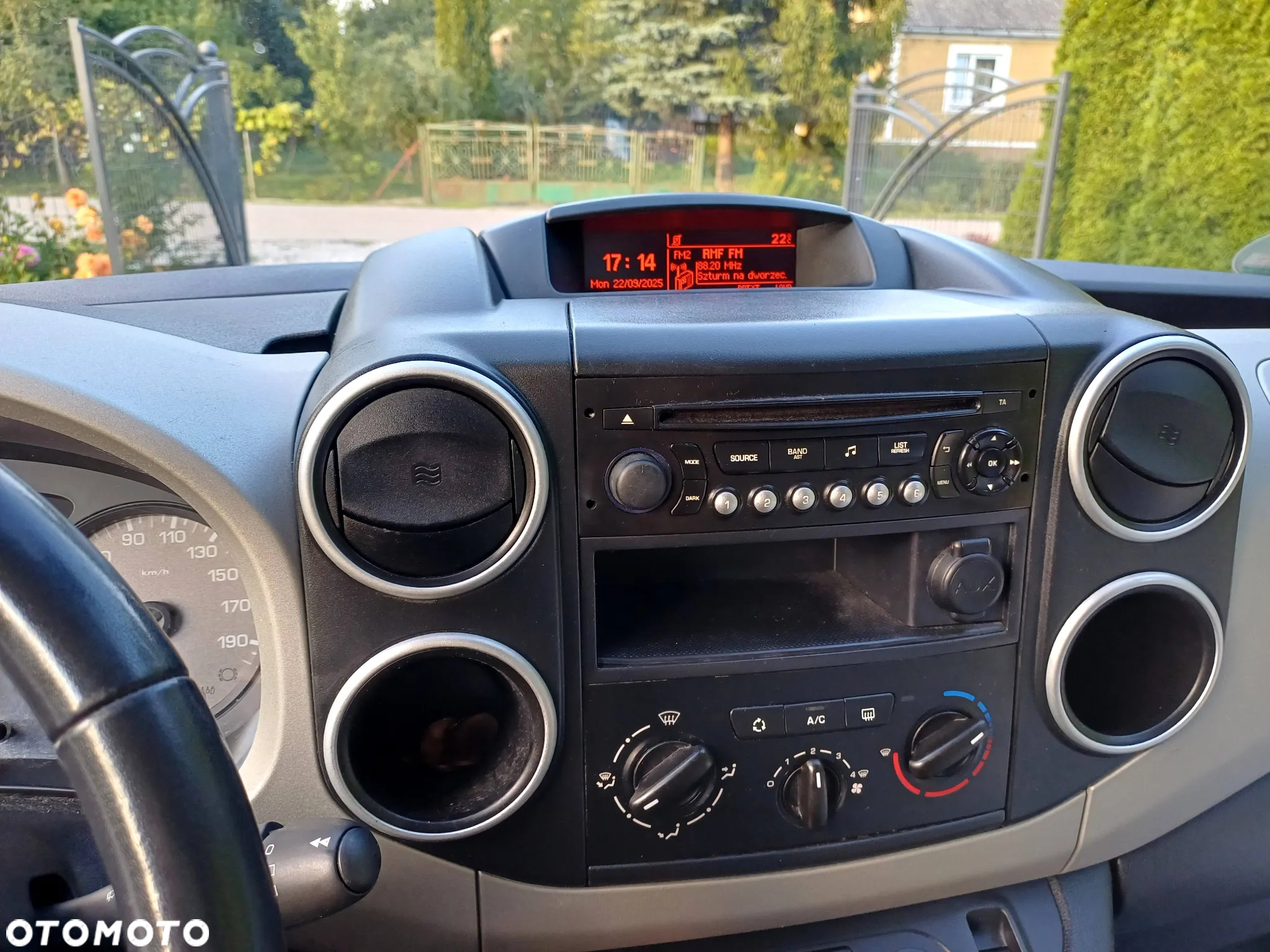 Citroën Berlingo 1.6 HDi Selection - 9