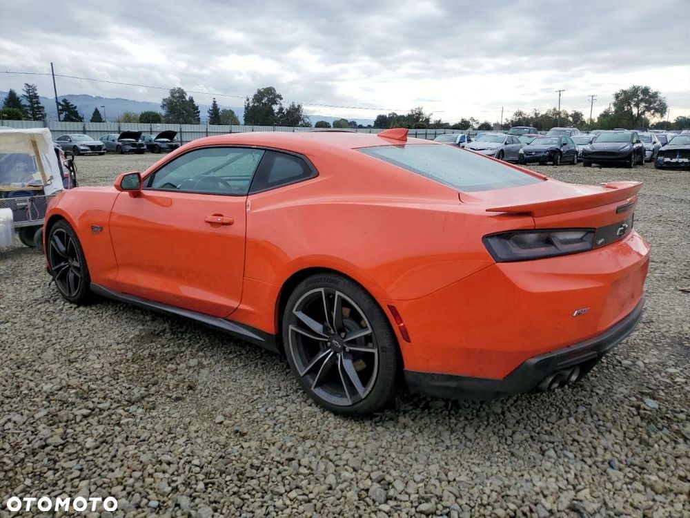 Chevrolet Camaro - 4