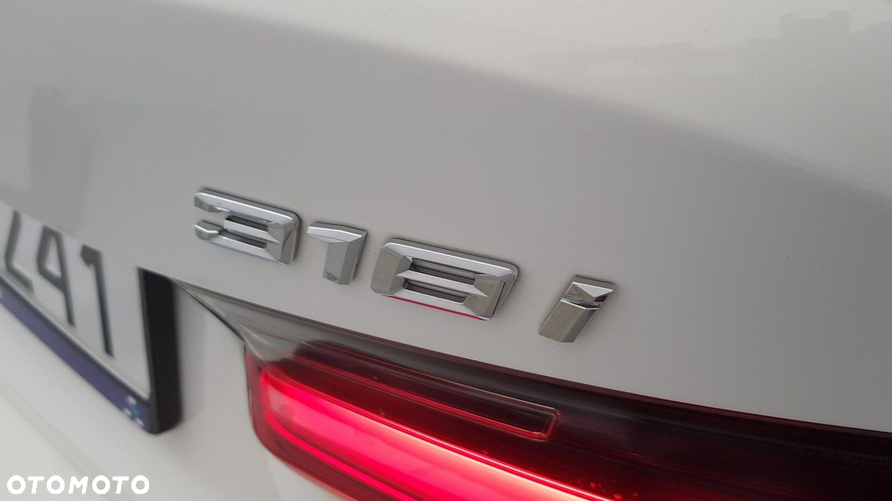 BMW Seria 3 - 16