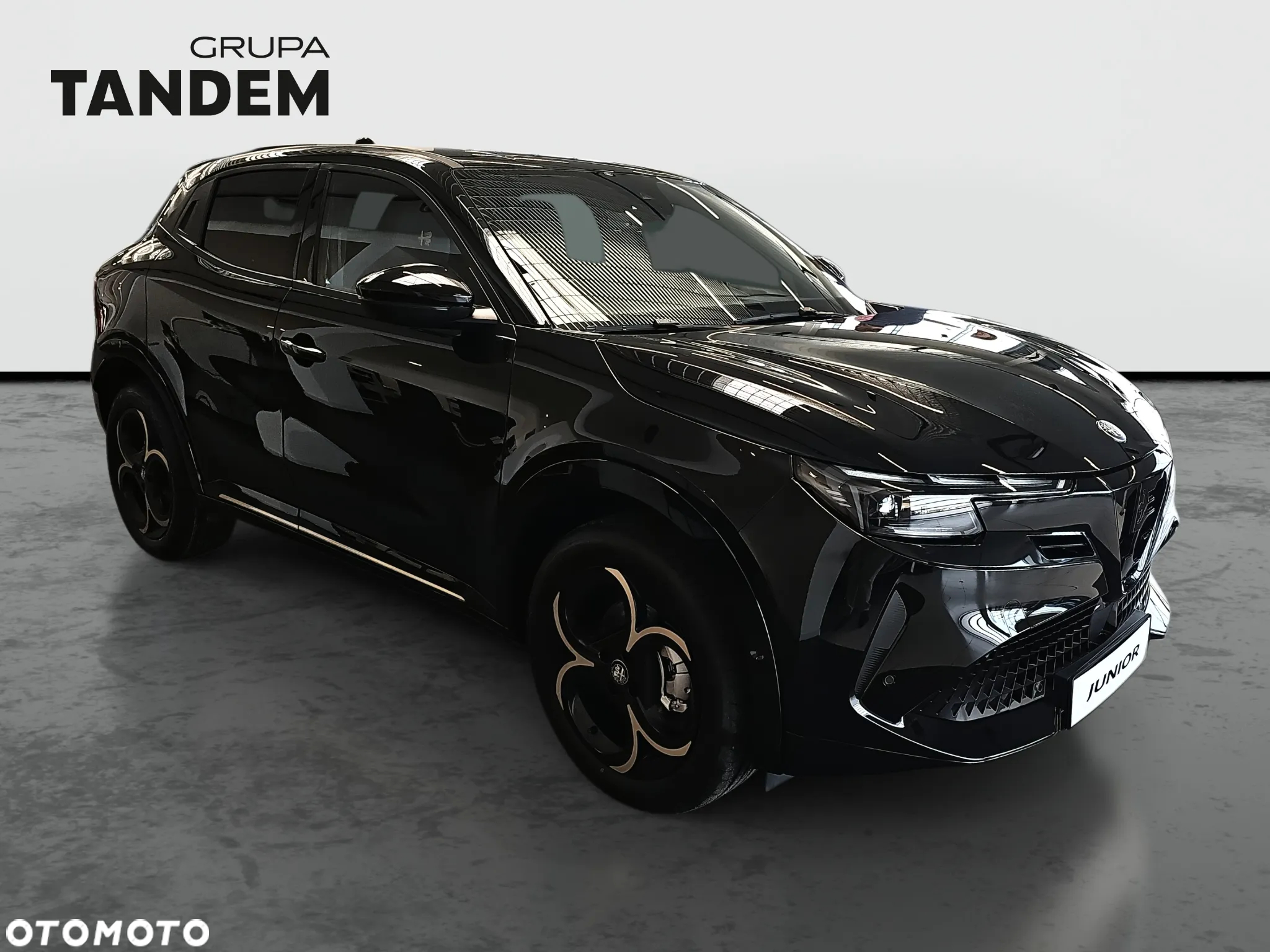 Alfa Romeo Junior 1.2 mHEV Ibrida Intensa eDCT - 3
