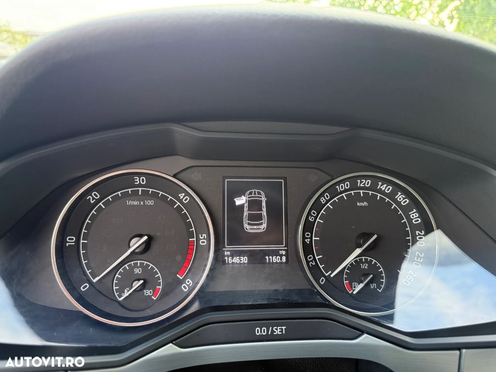 Skoda Superb 1.6 TDI DSG Active - 13