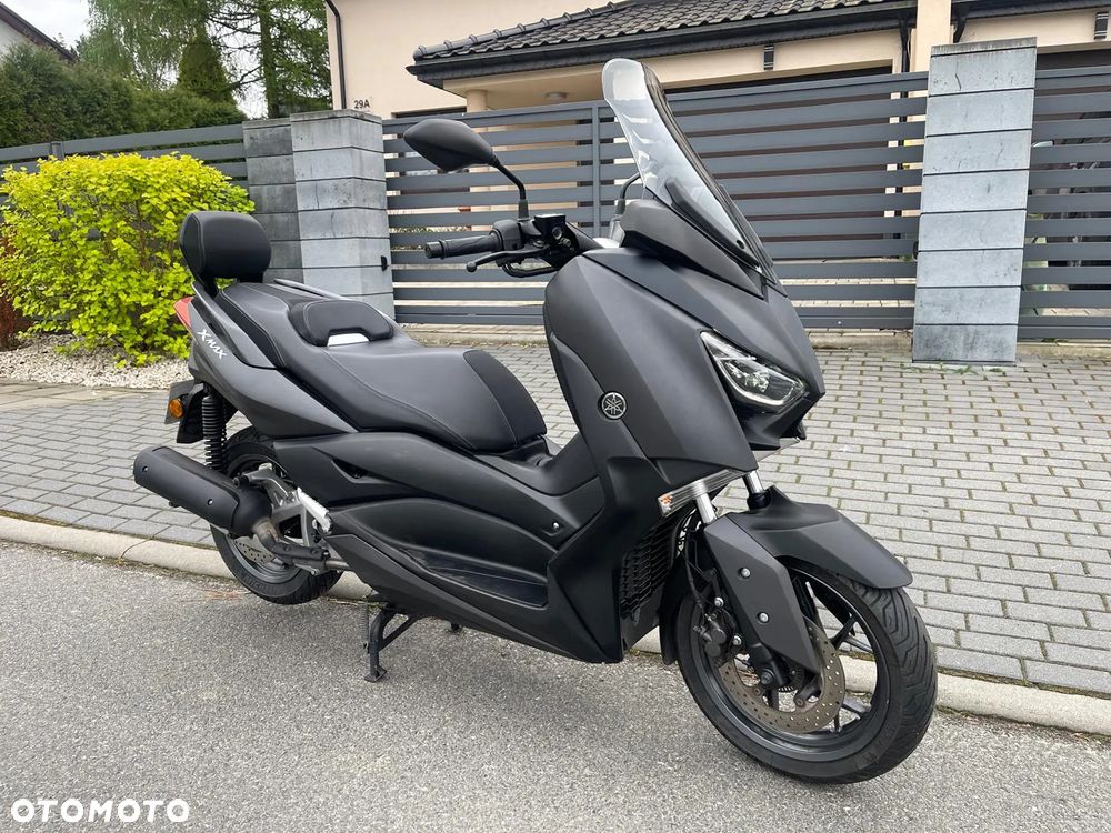 Yamaha X-max - 1