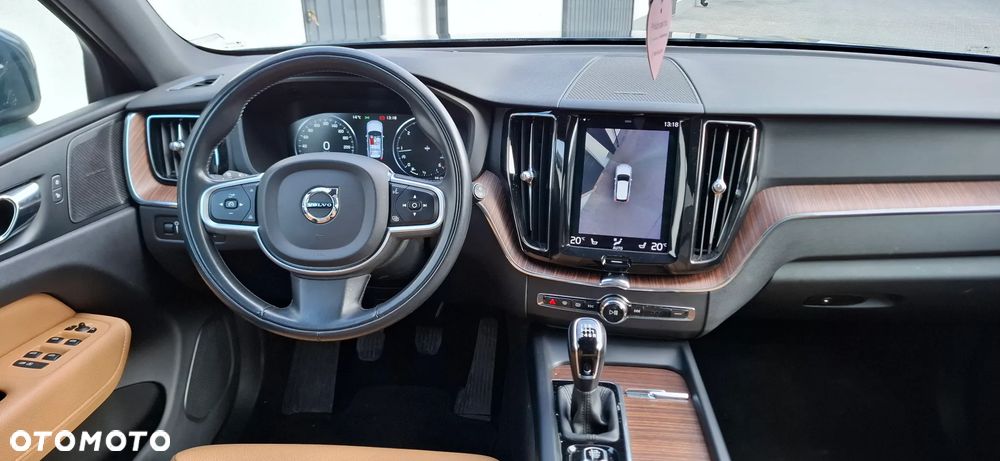 Volvo XC 60 D4 Inscription - 8