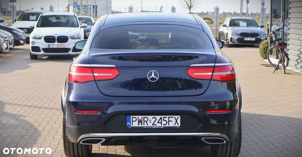 Mercedes-Benz GLC - 6