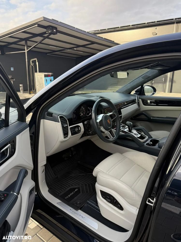 Porsche Cayenne Coupe E-Hybrid Tiptronic S - 13
