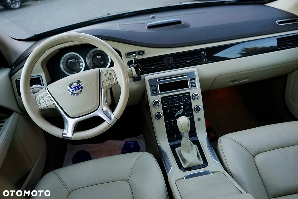 Volvo V70 1.6D DRIVe - 27