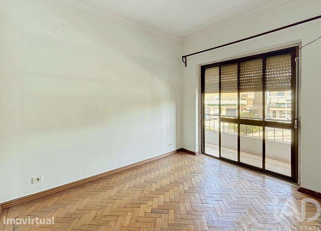 Apartamento T3 em Laranjeiro e Feijó de 63 m2 - Grande imagem: 3/18