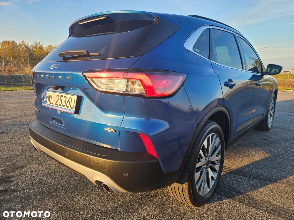 Ford Kuga 2.5 Duratec FHEV TITANIUM - 11