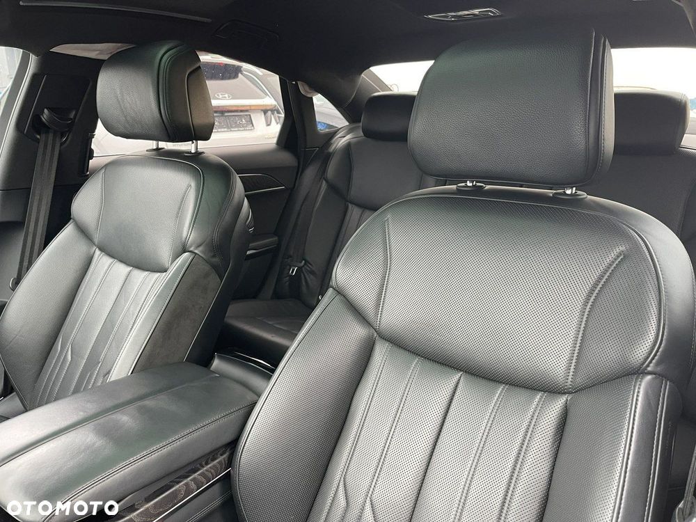 Audi A8 50 TDI quattro tiptronic - 11