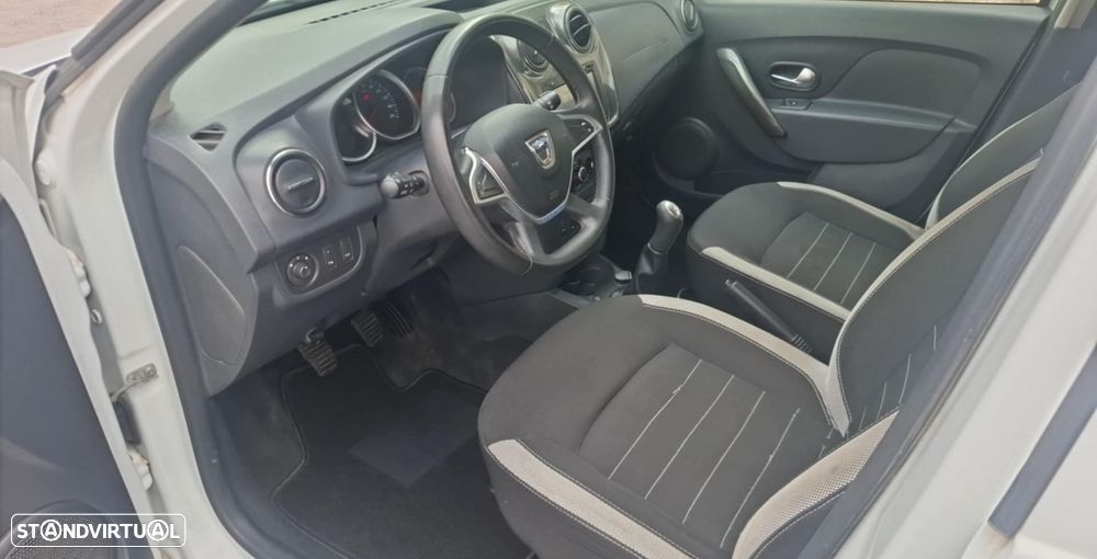 Dacia Sandero 0.9 TCe Stepway - 12