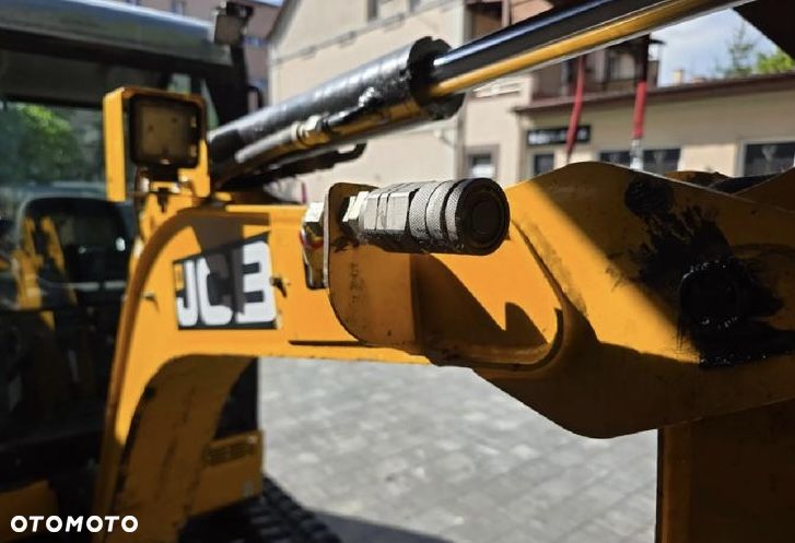 JCB 16c1 - 14