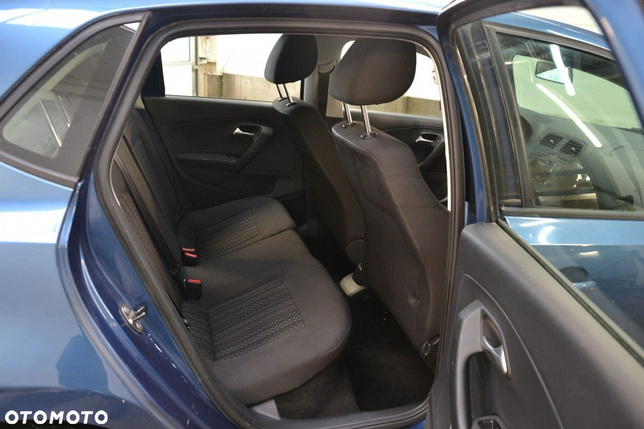 Volkswagen Polo - 28